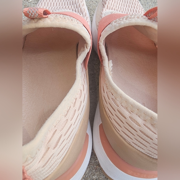 WOMENS SOREL kinetic impact strap sneakers size 8 - Picture 2 of 8